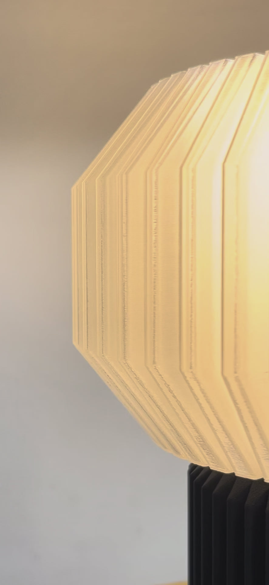 Flutes Table lamp video